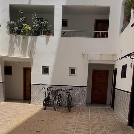 Апартаменты Reel Apartments- Luxury With Swimming Pool.