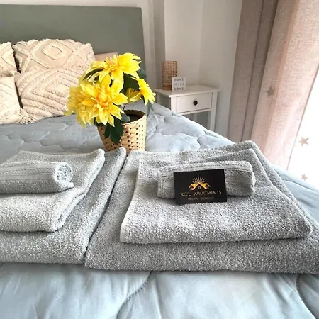 Reel Apartments- Luxury With Swimming Pool. Торевьиа