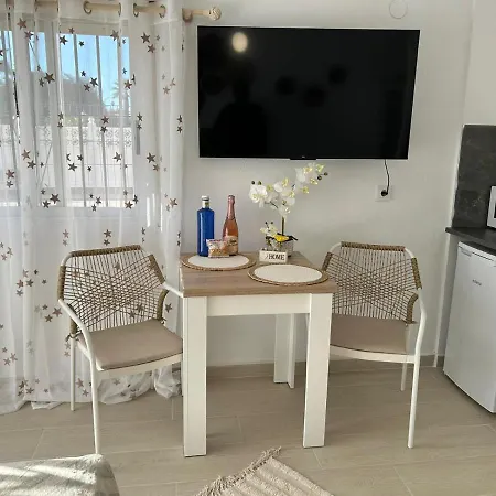 Reel Apartments- Luxury With Swimming Pool. Apartment