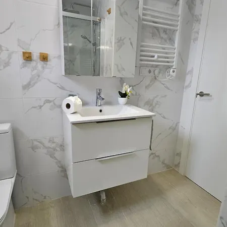 Apartment Reel Apartments- Luxury With Swimming Pool. Torrevieja