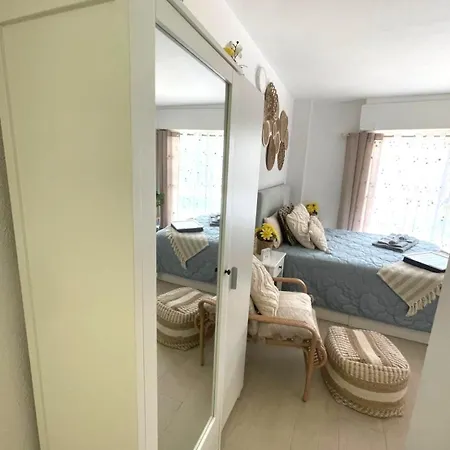 Reel Apartments- Luxury With Swimming Pool. * Torrevieja