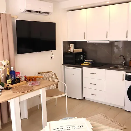 Apartment Reel Apartments- Luxury With Swimming Pool. *