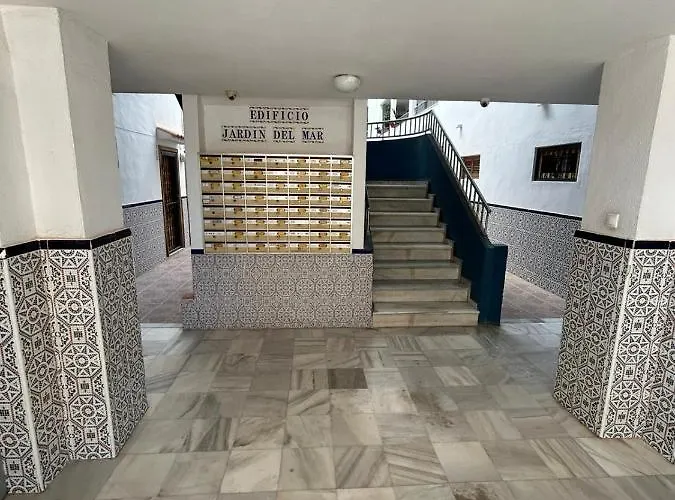 Reel Apartments- Luxury With Swimming Pool. Torrevieja