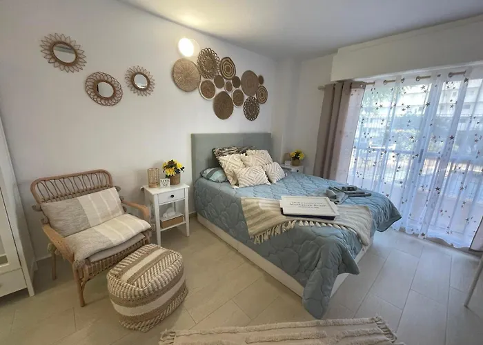 Reel Apartments- Luxury With Swimming Pool. *