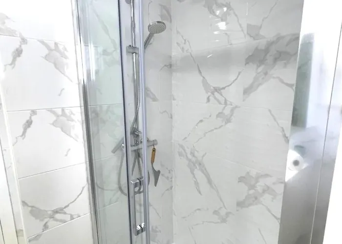 Reel Apartments- Luxury With Swimming Pool. Torrevieja