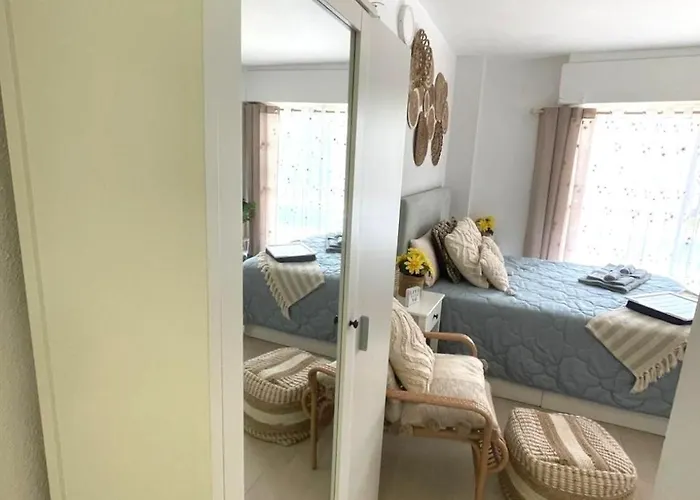 Reel Apartments- Luxury With Swimming Pool. * Torrevieja