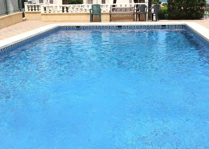 Reel Apartments- Luxury With Swimming Pool. Torrevieja